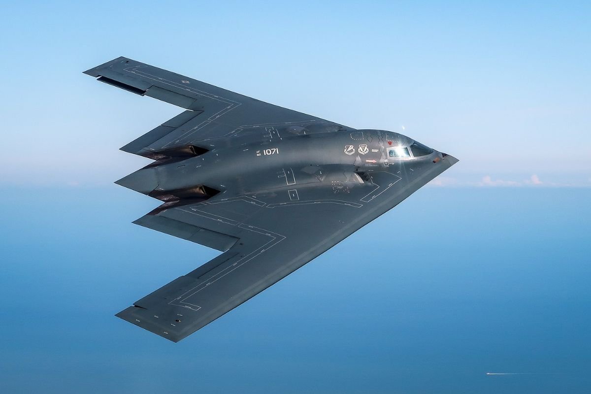 U.S. strategic bombers intensify airstrikes against Iran’s fortified military sites