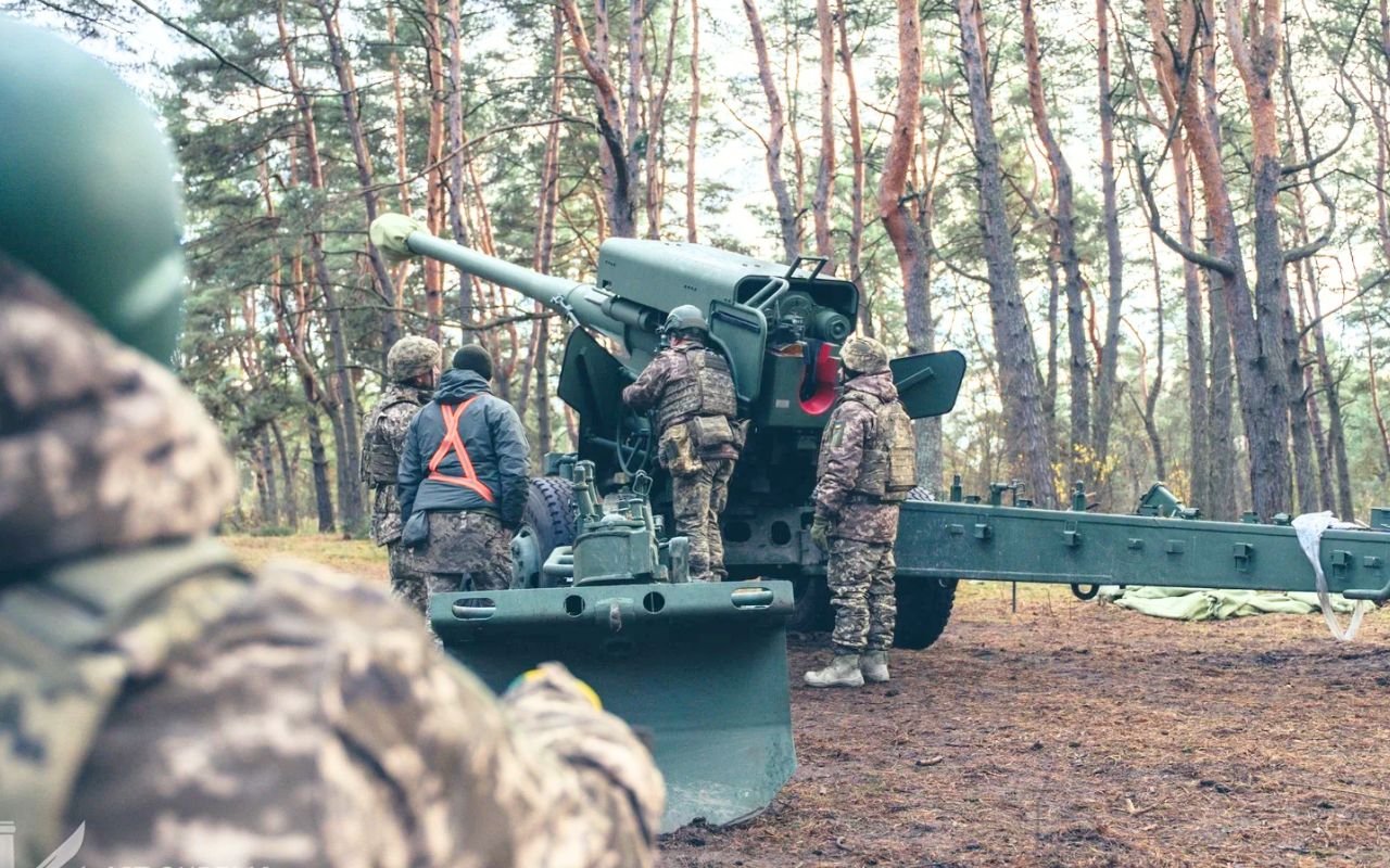 Ukraine’s Bohdana-BG howitzers are reaching frontline brigades, and the shift to NATO-standard firepower could change the war