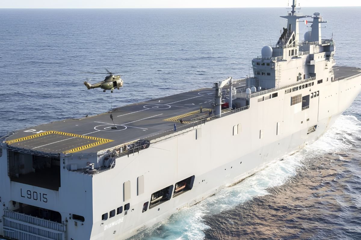 France urgently redeploys high-tech flagship Dixmude to the Atlantic amid Jeanne d’Arc 2026 shake-up